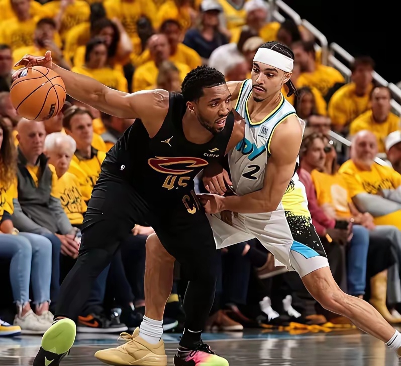 76人碾压步行者，东契奇刷新纪录