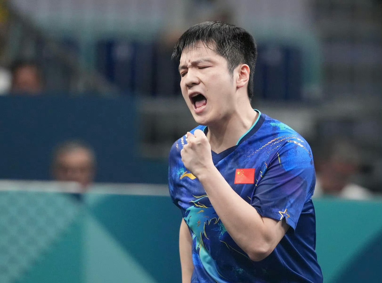 中国队险胜韩国队，樊振东点燃赛场