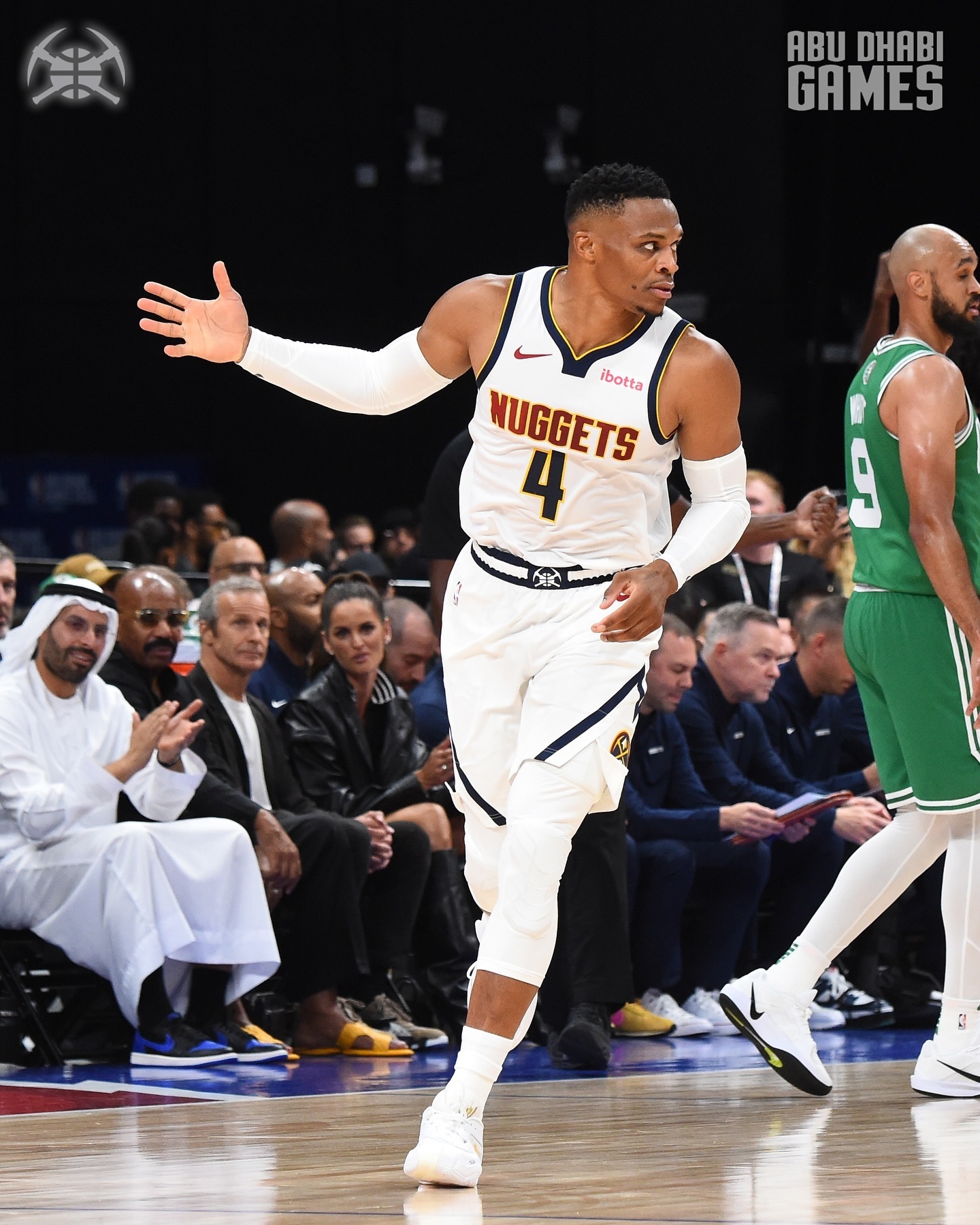 掘金轻取凯尔特人，布伦森高光表现