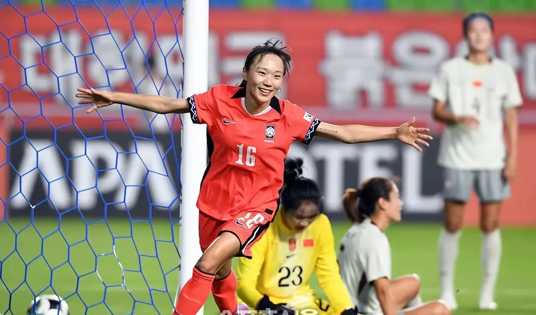 韩国队碾压中国队，陈雨菲惊艳四座