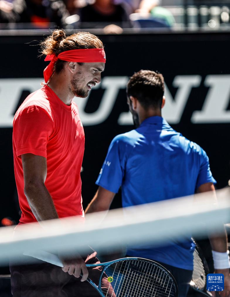 联合杯鏖战澳网，兹维列夫统治全场