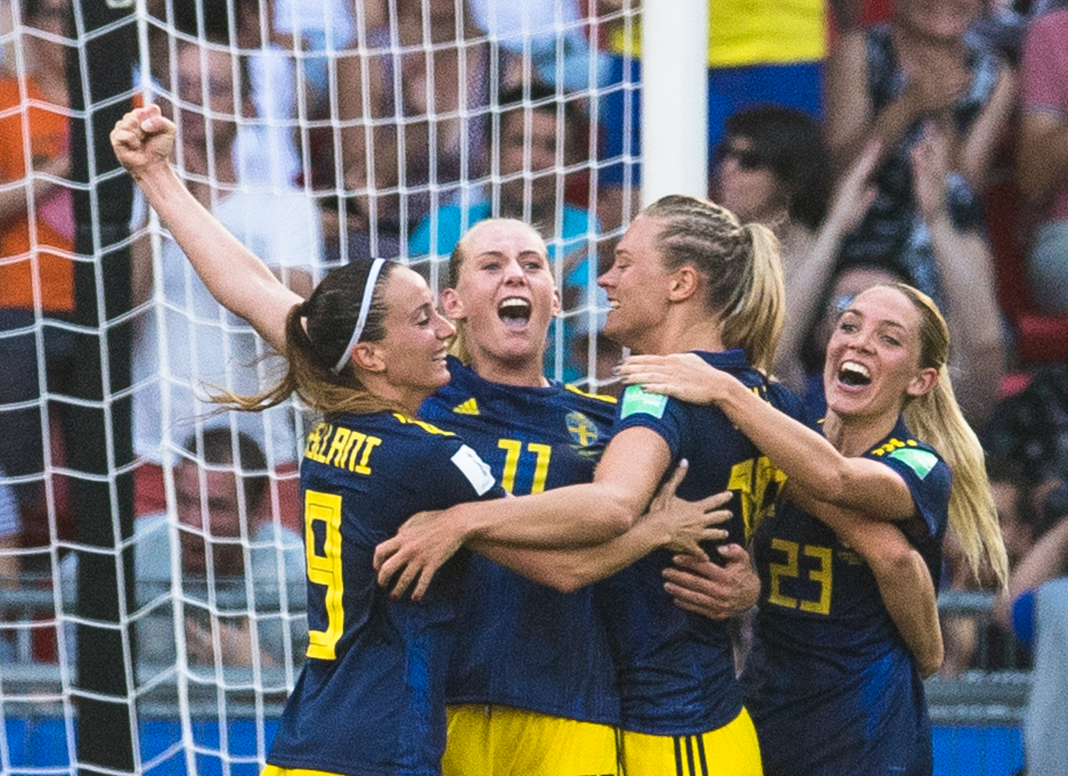 奥地利队成功逆袭，击败瑞典队晋级四强