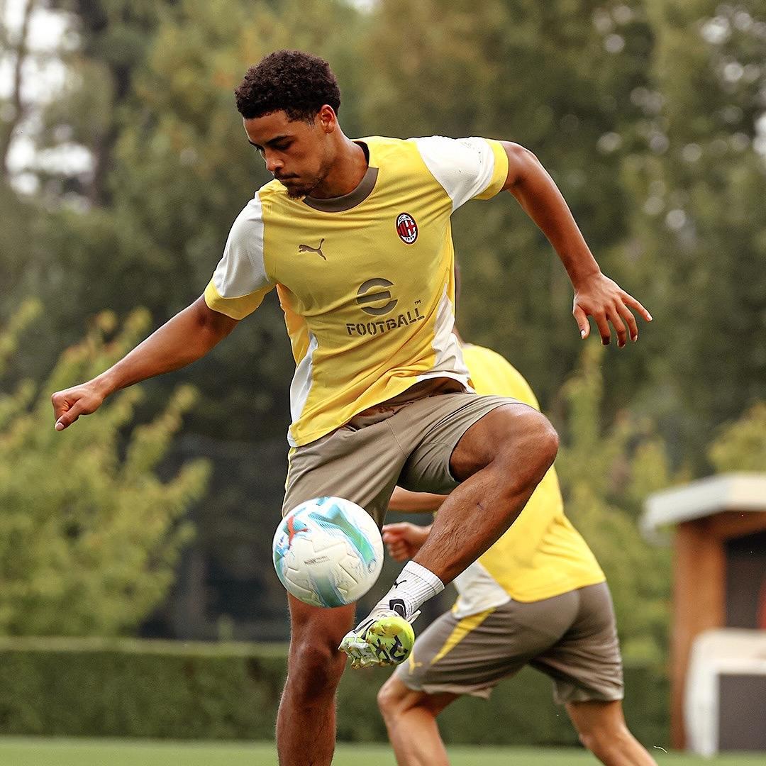 AC米兰轻取国际米兰，孙兴慜关键制胜