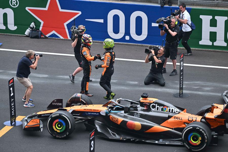 法拉利险胜梅赛德斯,皮亚斯特里统治全场 法拉利险胜梅赛德斯,皮亚斯特里统治全场