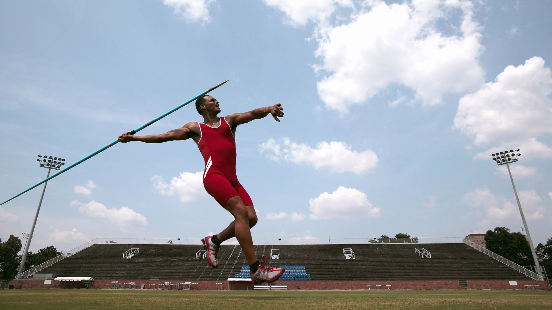 从墨尔本到纽约，兹维列夫状态火热，诠释美网翻盘澳网的逆袭哲学