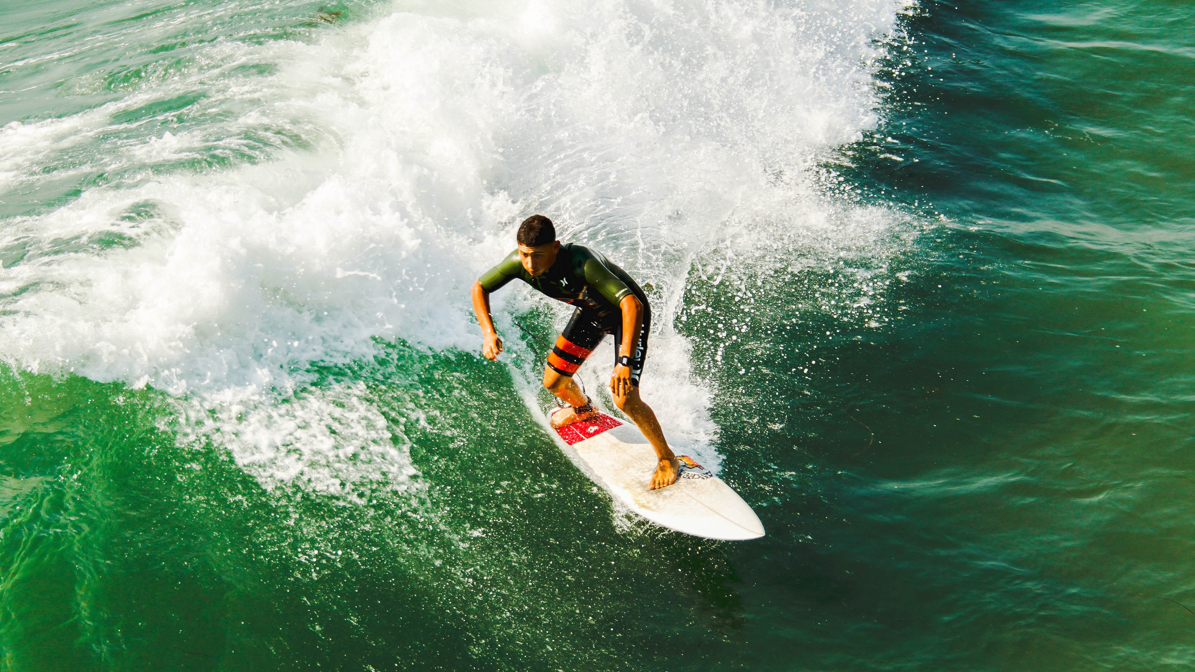 从罗兰加洛斯到戴维斯杯，德约科维奇的逆转艺术与不朽高光